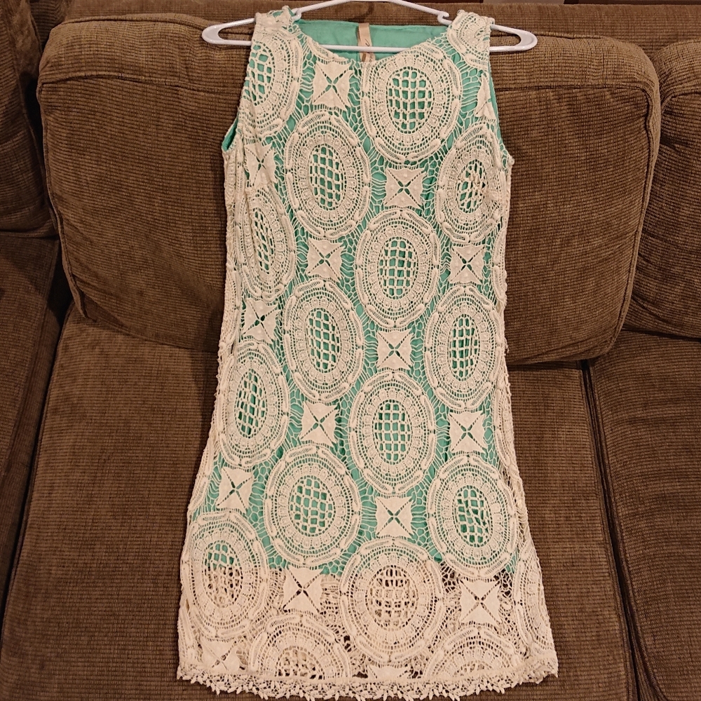 Mystree Crochet Lace Dress - Aqua - Size Small